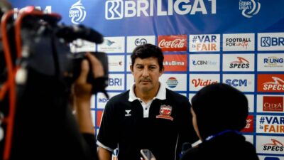 Madura United tetap percayakan kursi pelatih kepala kepada Angel Alfredo Vera