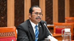 DPR RI Soroti Kenaikan Biaya Pendidikan yang Melampaui Gaji Orang Tua: “Ini Ugal-Ugalan!”