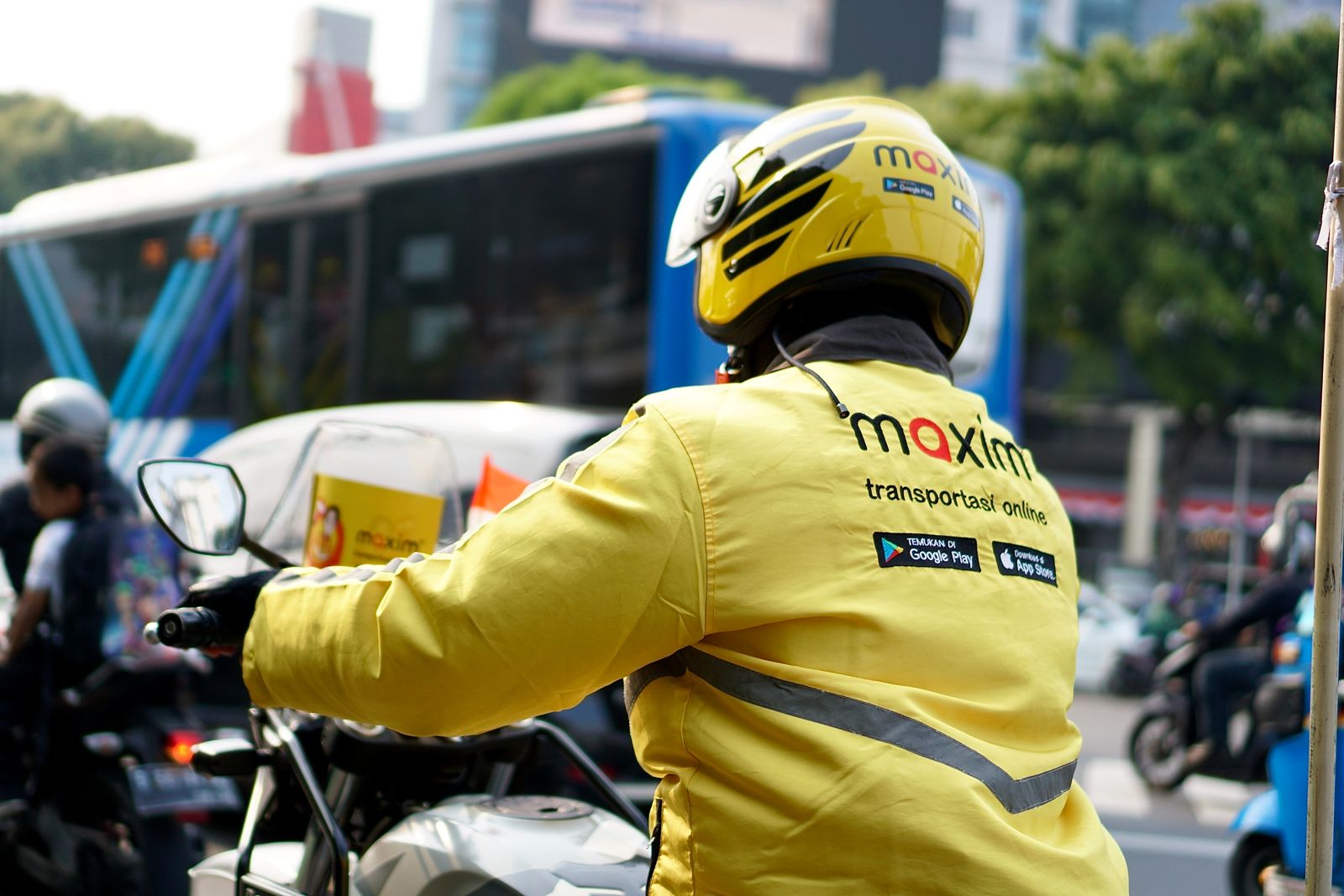 Maxim Indonesia melihat perubahan status kerja akan berdampak besar bagi kehidupan dan pendapatan driver. (Foto: Istimewa)