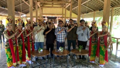 Bandara Banyuwangi luncurkan program InJourney Hospitality House (IHH) 2025 di Desa Adat Kemiren, Kecamatan Glagah. (Foto: Istimewa)