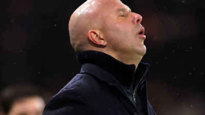 Darurat Bek di Liverpool, Arne Slot Dilema Bursa Januari dan Bidik Wonderkid Prancis