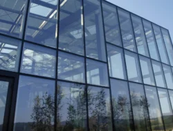 Risiko Konstruksi pada Pekerjaan Eksterior Gedung dan Cara Mitigasinya