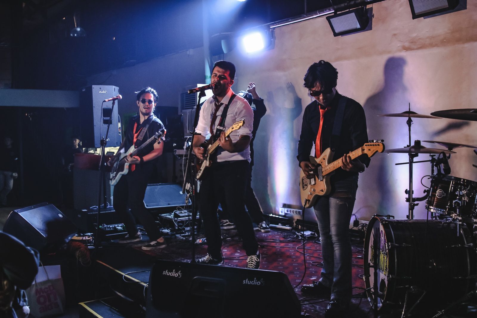 Musisi pop-punk asal Inggris, Josh Holmes, sukses gelar konser perdananya di COMA, M Bloc, Jakarta. (Foto: Istimewa)