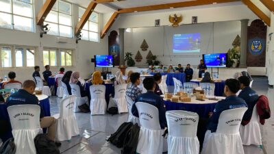 Kegiatan workshop yang digelar MGMP Sejarah SMA/MA Kabupaten Banyuwangi di SMAN 1 Glagah. (Foto: Istimewa)