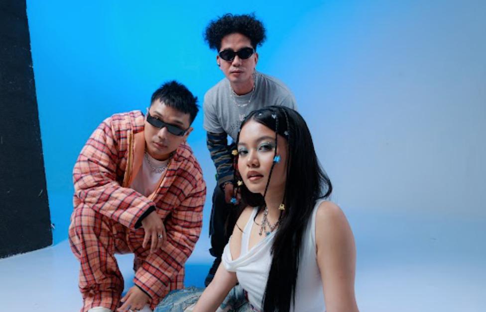Roni Joni, Rycko Ria, dan Naomi Ivo tengah menyiapkan sebuah single kolaborasi berjudul "Dopamine (Bukan Haluuu). (Foto: Istimewa)